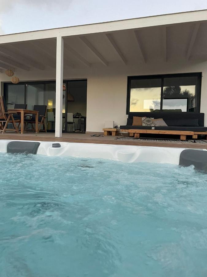 North Shore Villas Lajares, Manalari, Private Jacuzzi Exterior photo